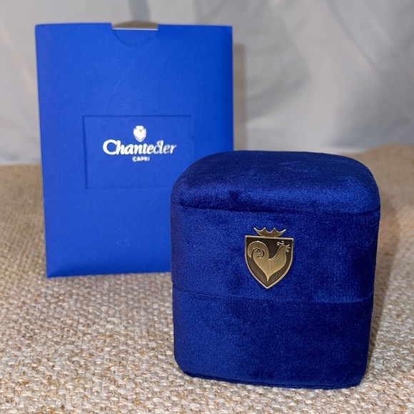 Chantecler 2022 jewelry box and booklet